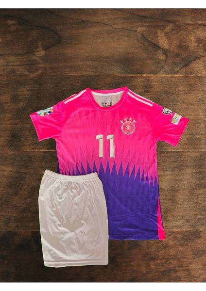 Almanya Marco Reus 11 Euro 2024 Yeni Sezon Çocuk Deplasman Pembe Forması 3 Lü Set fiyatları