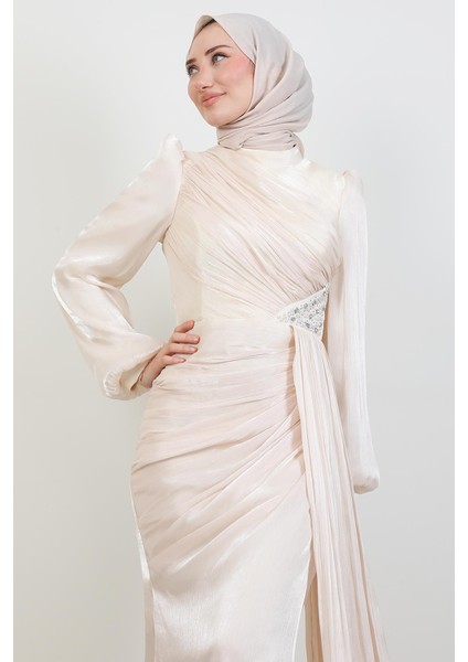 Lorea Taşlı Abiye Krem indirimleri