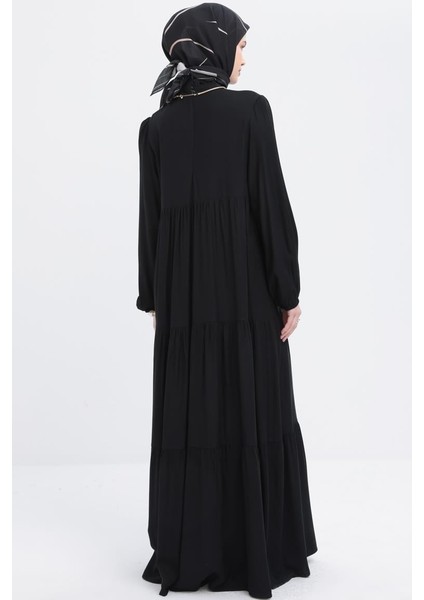 Siyah-Yakası Fırfır Detaylı Büzgülü Elbise modelleri