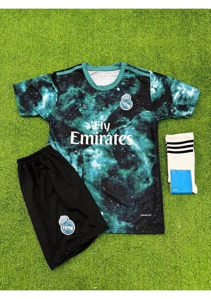 Real. Madrid. Ronaldo Konsept Çocuk Forması Galaxy 3 Lü Set (Kırmızı) Spor T-Shirt modelleri