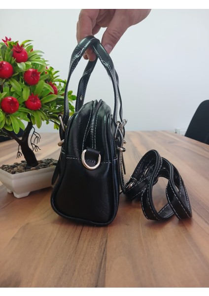 Wolını Kadın Kemerli El ve Omuz Çantası