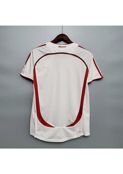 A.c M.i.la.n 2007 Nostalji Yetişkin Forması ( Beyaz ) modelleri