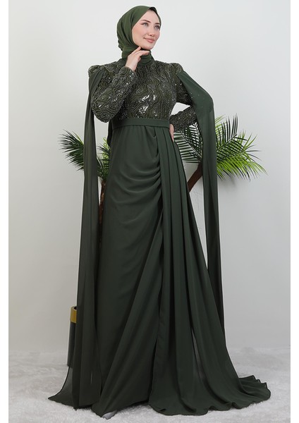 Münteha Tesettür Abiye Haki modelleri