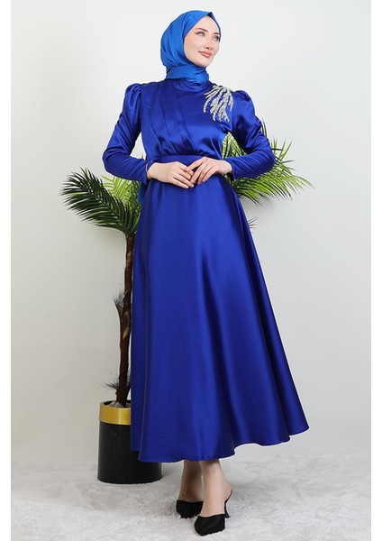 Omzu Taşlı Saten Abiye Saks modelleri