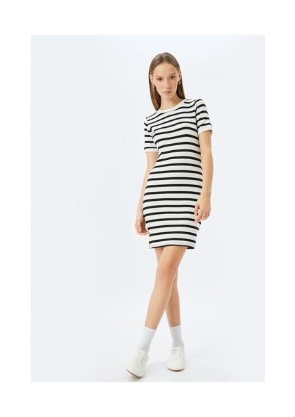 Mini Bisiklet Yaka Kısa Kollu Fitilli Slim Fit Elbise