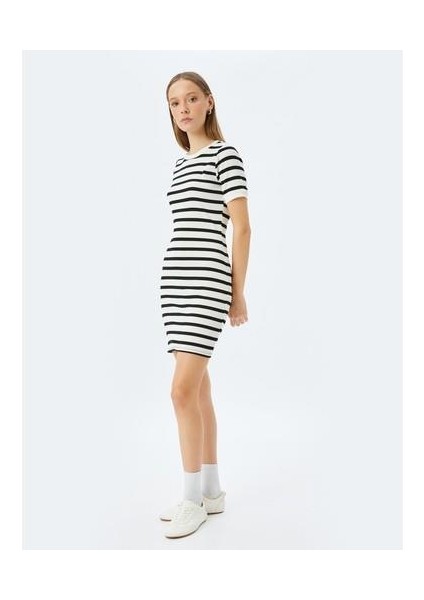 Mini Bisiklet Yaka Kısa Kollu Fitilli Slim Fit Elbise