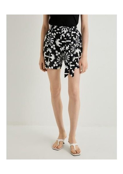 Keten Viskon Şort Cep Detaylı Normal Bel Kuşaklı modelleri