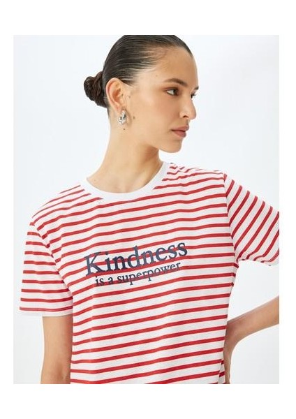 Bisiklet Yaka Kısa Kollu Pamuklu Baskılı Çizgili T-Shirt