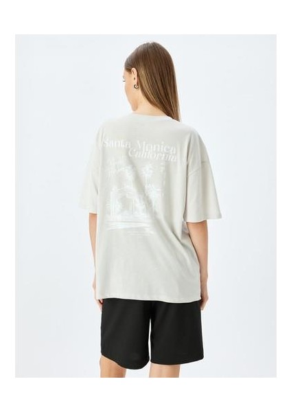 Arkası Baskılı Sloganlı Bisiklet Yaka Kısa Kollu Oversize T-Shirt