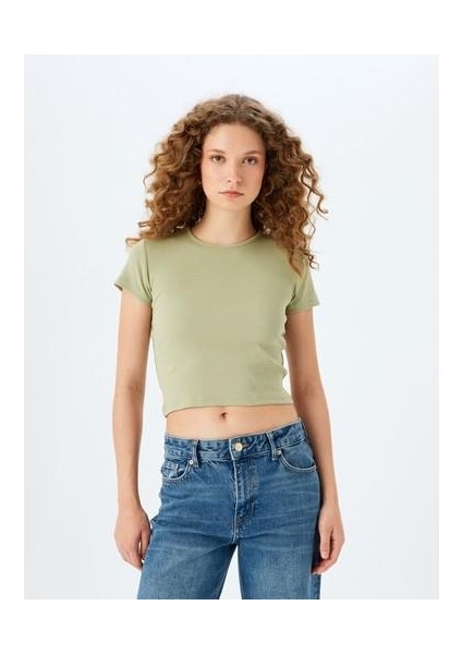 Crop Bisiklet Yaka Kısa Kollu Slim Fit Basic Tişört