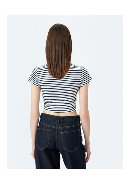 Crop Bisiklet Yaka Kısa Kollu Slim Fit Tişört