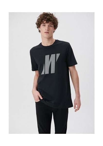 Mavi Pro Reflektör Logo Baskılı Siyah Tişört 066000-900