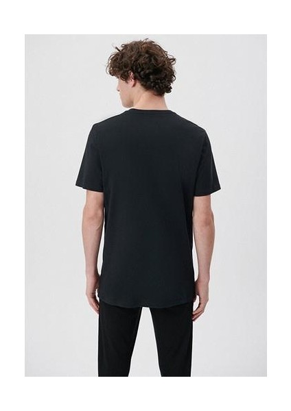 Mavi Pro Reflektör Logo Baskılı Siyah Tişört 066000-900