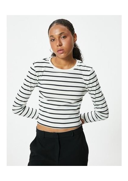 Uzun Kollu Crop Tişört Bisiklet Yaka Slim Fit Pamuklu
