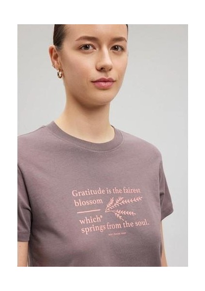 Slogan Baskılı Kadın Tişört indirimleri