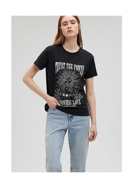 M1612219-70087 Kömür Kadın Semi Slim Grafik T-Shirt modelleri