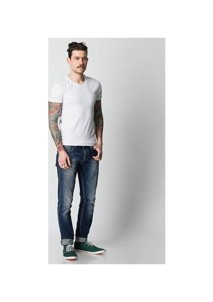 Erkek Beyaz Basic Tişört 061747-620 modelleri