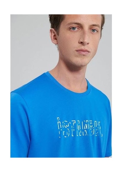 M067115-81347 Gök Mavi Erkek Regular Istanbul Baskılı T-Shirt modelleri