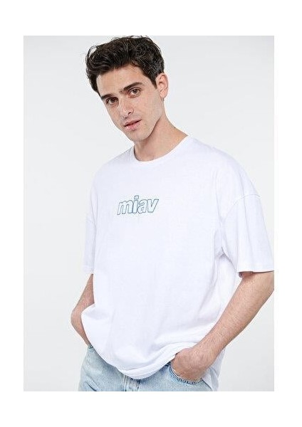 Miav Baskılı Oversize Beyaz Tişört 0611704-620