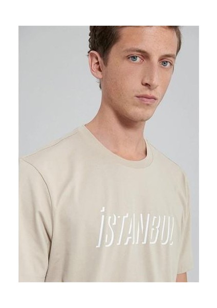 M0611956-82393 Açık Bej Erkek Regular Istanbul T-Shirt modelleri