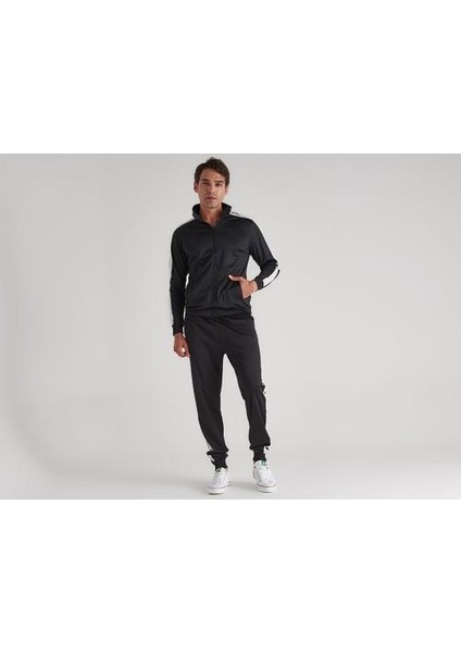 Jogger indirimleri