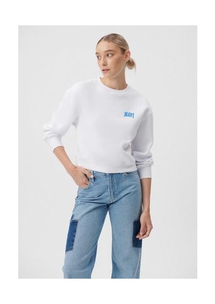 Mavi Logo Baskılı Beyaz Crop Sweatshirt 1611601-620