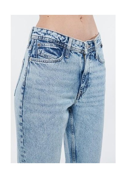Kadın New York Açık Mavi Yırtıklı Vintage 90s Jean Pantolon 101441-83663 indirimleri