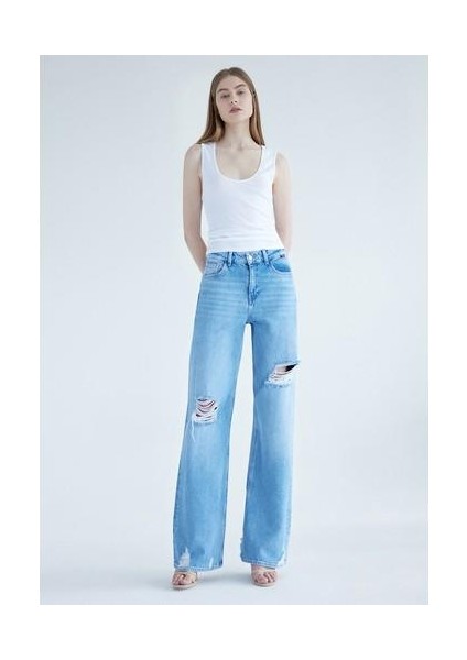 Kadın Malibu Açık Mavi Yırtıklı Street Jean Pantolon 1010152-83664 fiyatları
