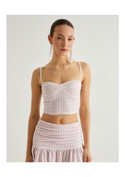 Ince Askılı Crop Üst Kalp Yaka modelleri