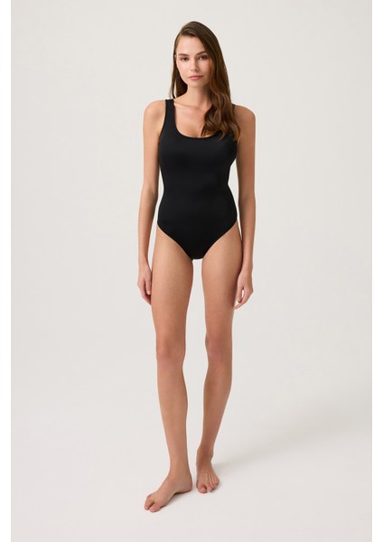 Siyah U Yaka Spor Mayo Sporty One Piece