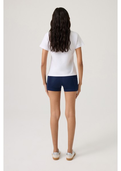 Beyaz Düz Kesim Tişört Regular T-Shirt fırsatları