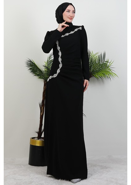 Gümüş Taş Işlemeli Elbise Siyah