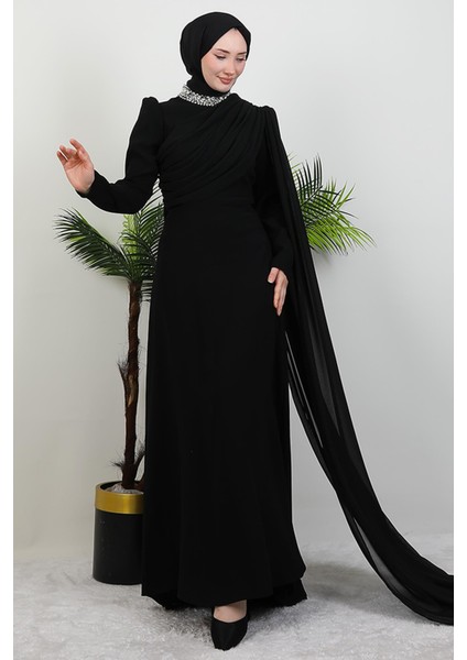 Yakası Taşlı Elbise Siyah fiyatları