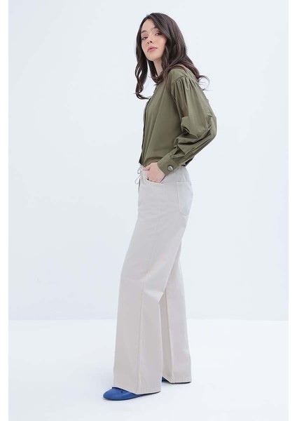 Taş-Likralı Geniş Paça Gabardin Pantolon