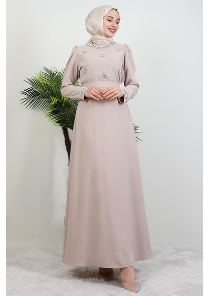 Lalin Çiçek Taşlı Elbise Açık Pudra fırsatları