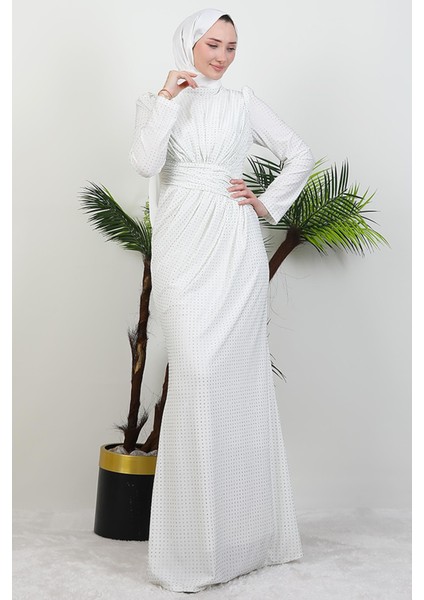 Taşlı Buzy Pileli Elbise Beyaz fırsatları