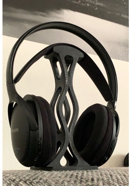 Gamer Kulaklık Standı – Siyah Renk 23CM, Şık ve Düzenli Masaüstü Tasarımı modelleri