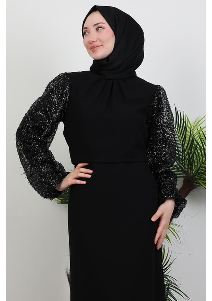 Kolu Pullu Taşlı Elbise Siyah indirimleri