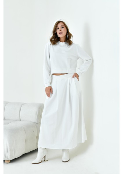 Kadın Bebe Yaka Etekli Iki Ip Takım Ekru modelleri