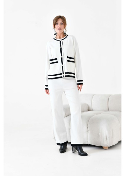 Kadın Çizgi Detaylı Atletli Takım Ekru