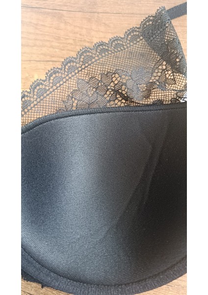 Siyah Sütyen, Dantel Sütyen Siyah, Sütyen fırsatları