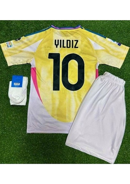 Kenan Yıldız 10 Juventus 2023/2024 Yeni Sezon Deplasman Çocuk Futbol Forması Çorap Hediye Sarı fırsatları