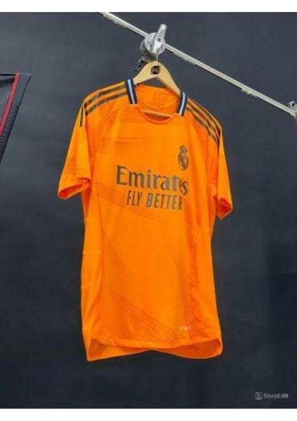 R.e.a.l M.a.d.r.i.d 2024/25 Yeni Sezon #8 Toni Kroos Deplasman Futbol Forması (Turuncu) modelleri