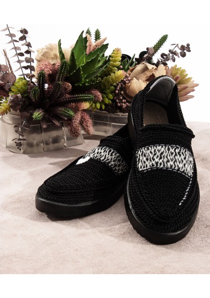 Siyah Örgülü Beyaz Nakışlı El Dokuması Kadın Espadril modelleri