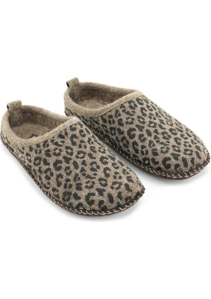 15525 Kadın Keçe Kumaş Sessiz Taban Ev-Halı Terliği modelleri