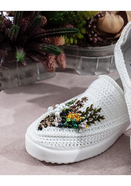 El Dokuması Nakışlı Taşlı Kadın Espadril fırsatları