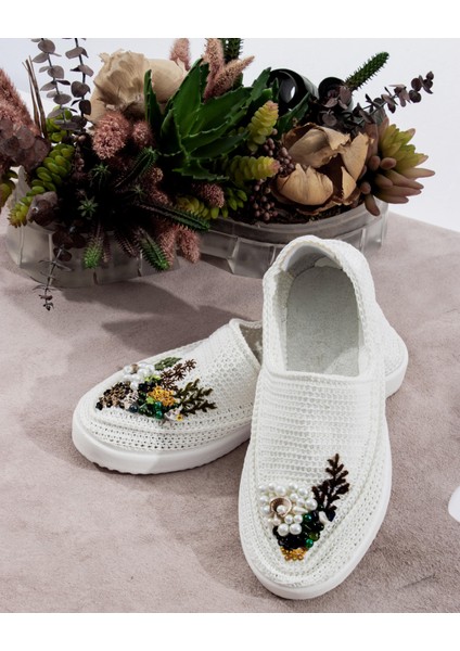 El Dokuması Nakışlı Taşlı Kadın Espadril