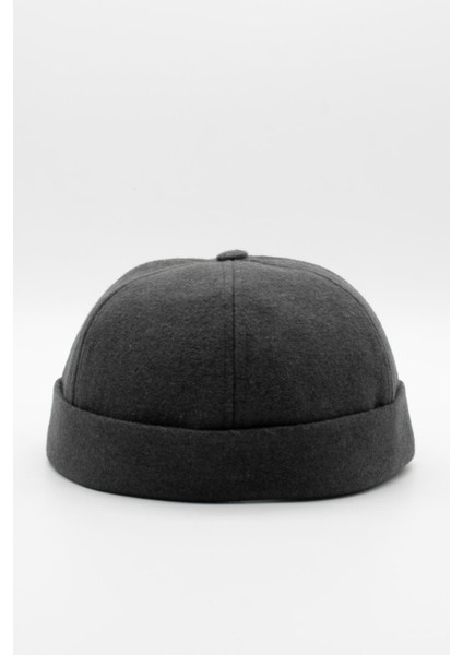 Kısa Yünlü Docker Bere