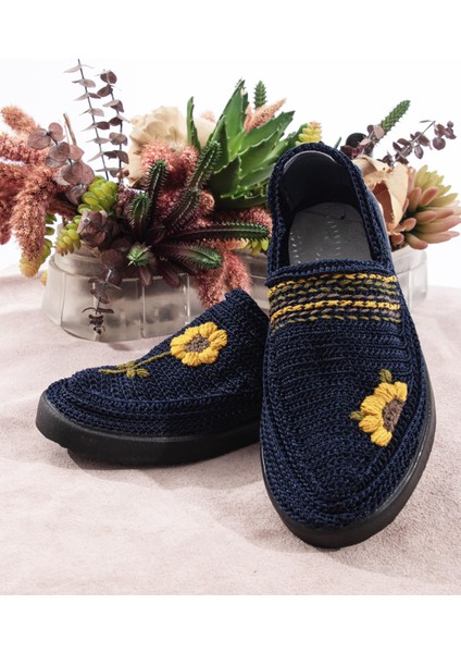 El Örgüsü Nakışlı Lacivert Kadın Espadril modelleri