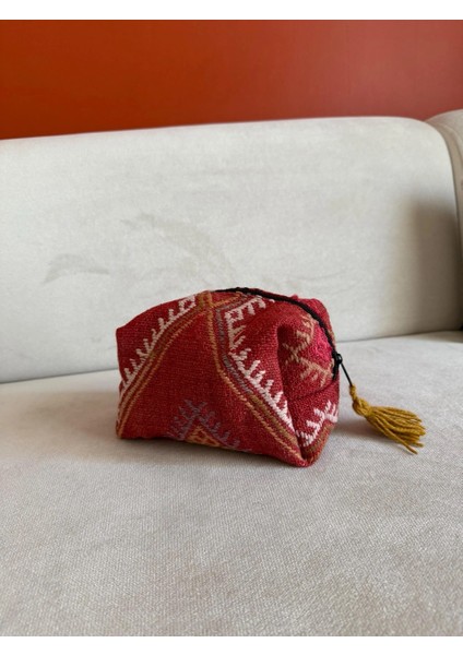 Kırmızı Renk El Yapımı Kilim Çanta, Şık ve Estetik El Çantası, Vintage Seveler Için Harika modelleri